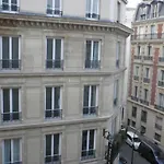 Champs Elysees Luxe Flat