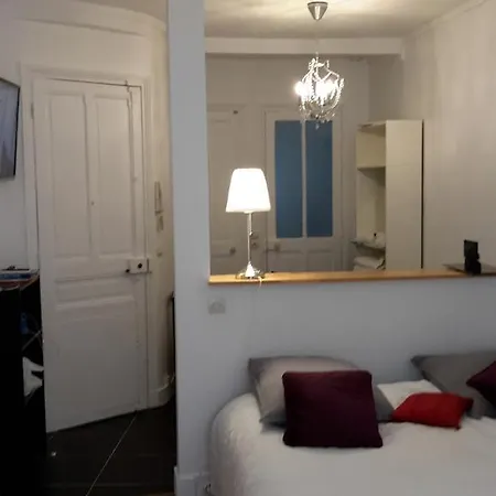 Champs Elysees Luxe Flat Appartamento *